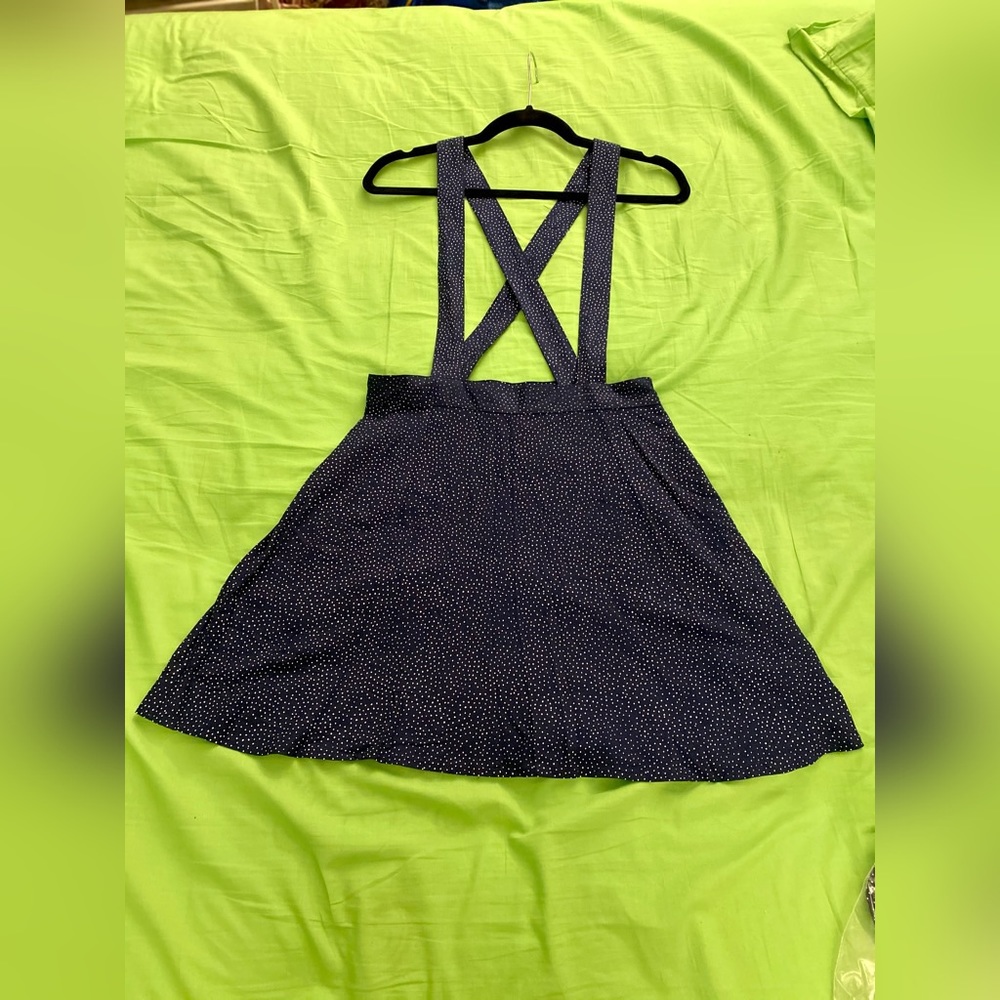 Divided polkadot pinafore! NWT 6